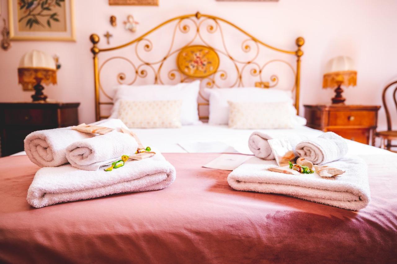 Casa Tonina Bed & Breakfast การ์โลฟอร์เต ภายนอก รูปภาพ